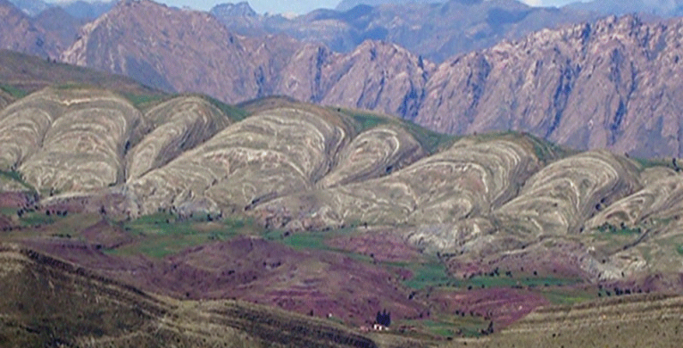 OB-SRE/13 Full Day Sucre - Chataquila - Inca Trail with Potolo o Maragua