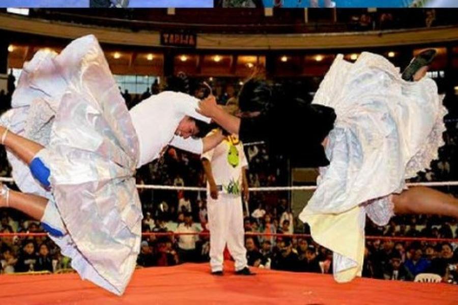 Lucha Libre Cholitas Peleadoras (Domingos y jueves)